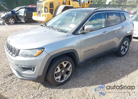2018 Jeep Compass Limited 4X4 z USA, uszkodzony, nr VIN 3C4NJDCBXJT418836